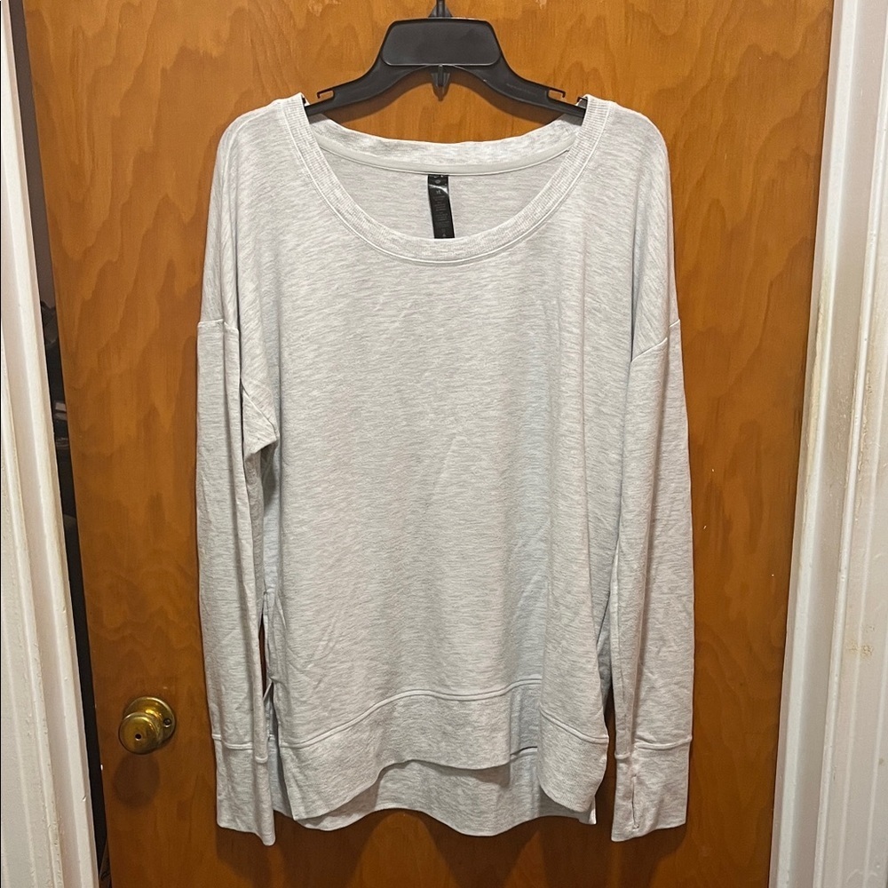Yogalicious Light Gray Sweatshirt